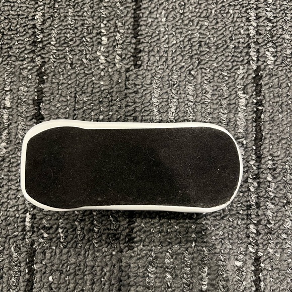 Porsche Taycan Paperweight - Picture 4 of 7